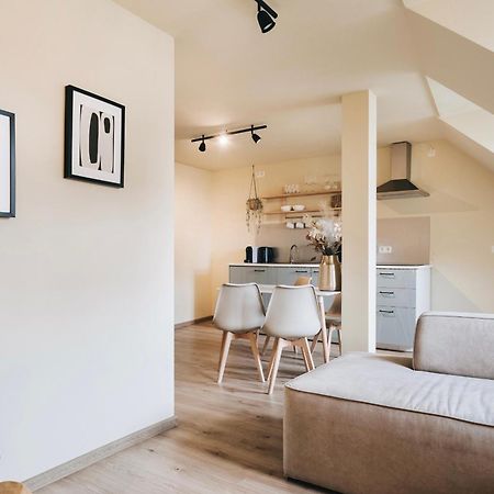 Idyllisch Zentral - Grosses Apartment Mit Historischem Flair Und Bergpanorama Löbau エクステリア 写真
