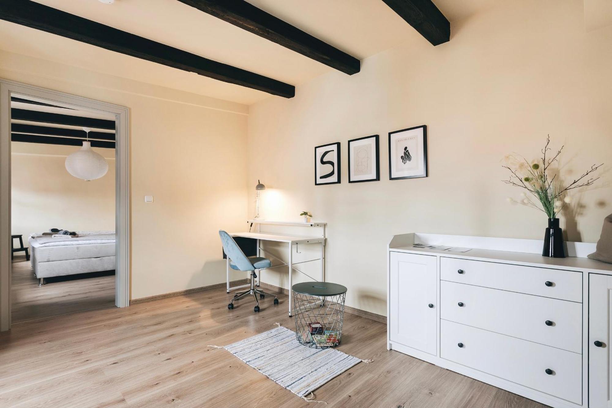 Idyllisch Zentral - Grosses Apartment Mit Historischem Flair Und Bergpanorama Löbau エクステリア 写真